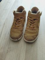 Nike Herbst Kinderschuhe braun Grösse 31.5 