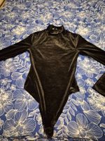 Body gr L samt hinten spitze