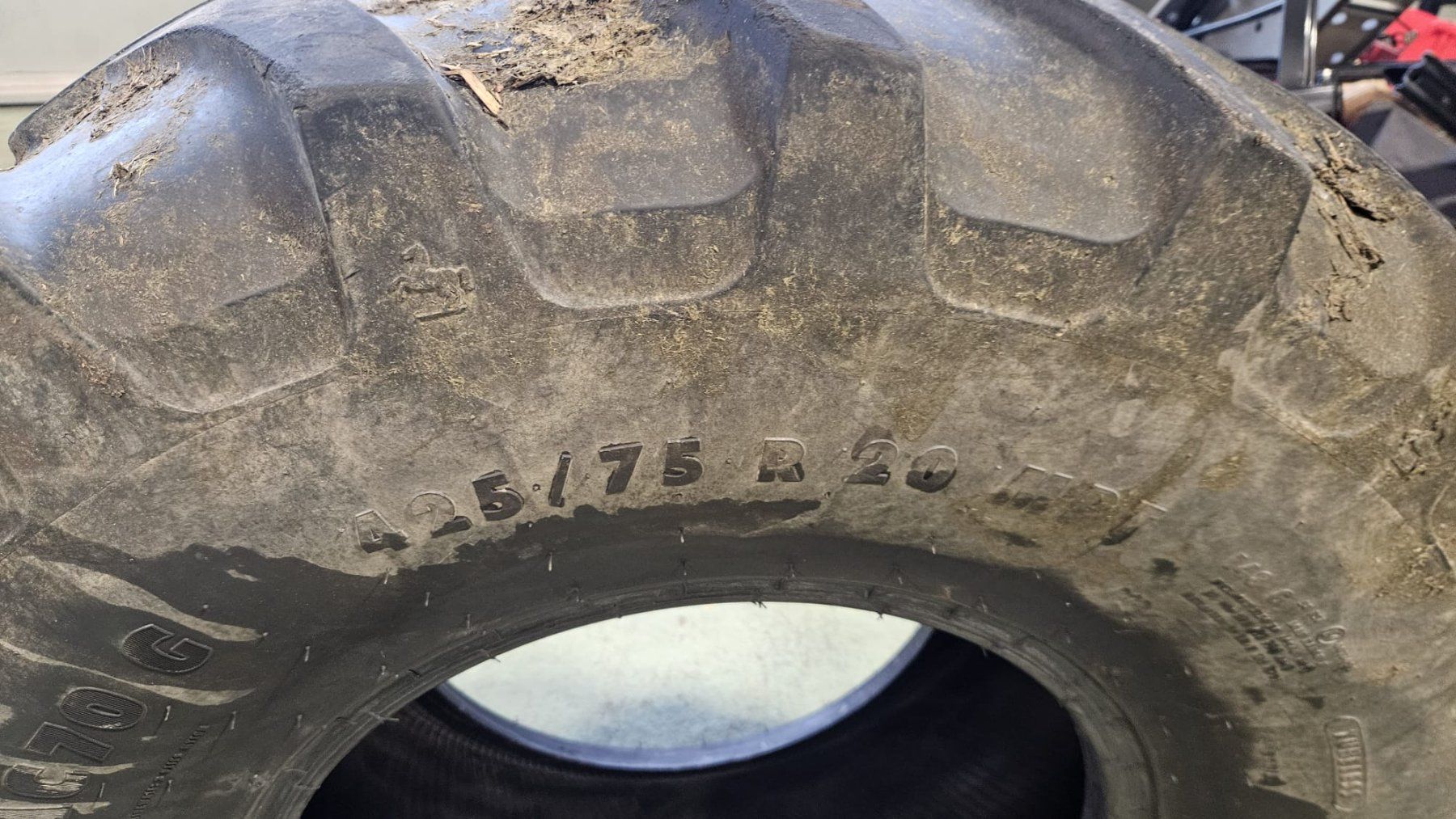 Continental Pneumatici & Ruote complete: Reifensatz Continental 425/75R20 MPT – Usato da Lätti venduto da baumi02 1