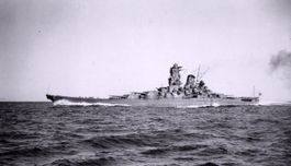 Schiffsmodell- Bauplan YAMATO 1:100
