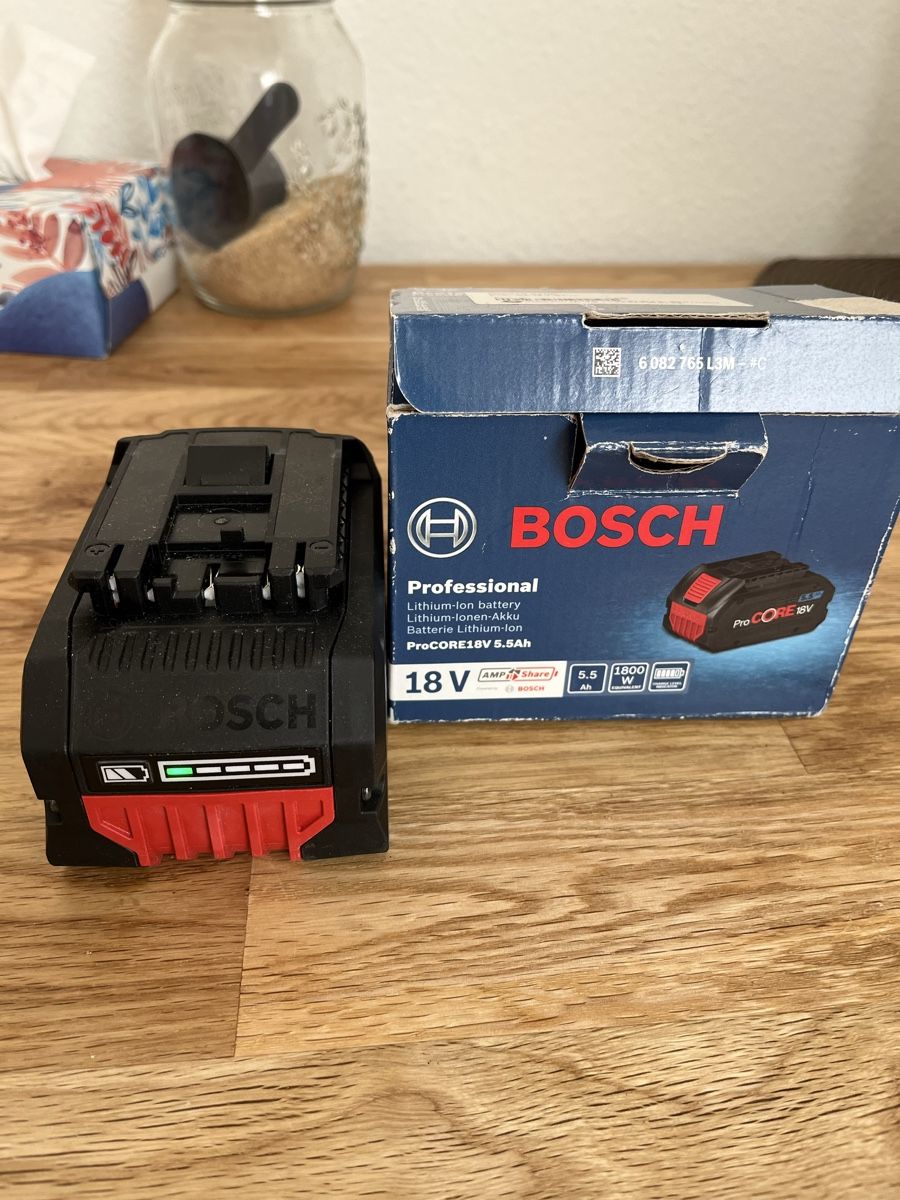 Bosch Batterie: Bosch ProCORE 18V 5.5Ah Akku – Usato da Riehen venduto da wayze
