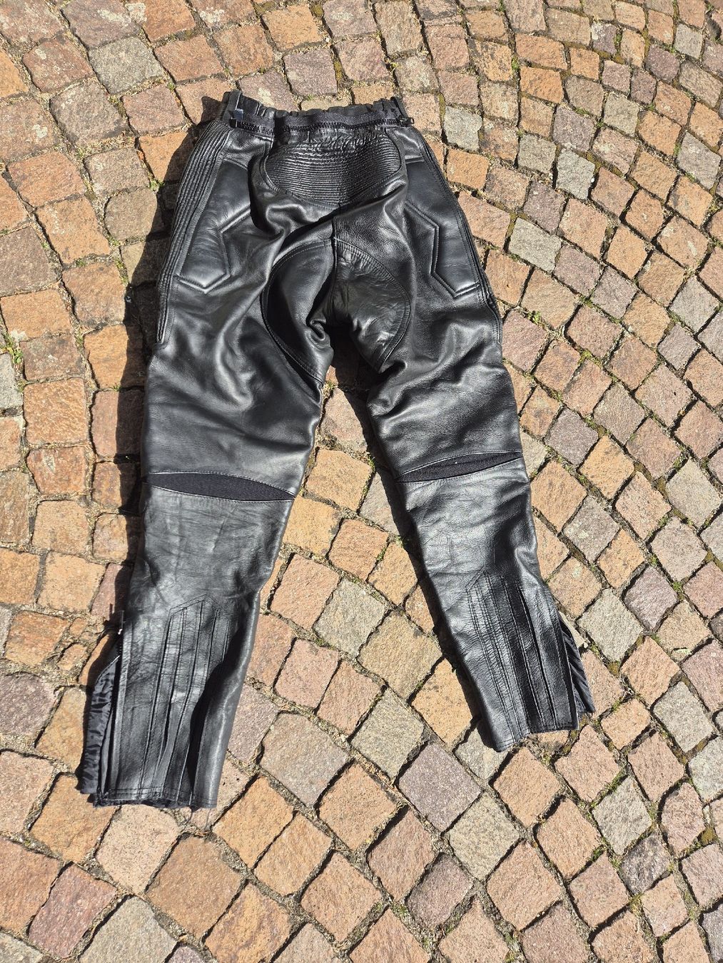 Hosen: Lederhose – Gebraucht aus Abtwil SG von Mvarx 1
