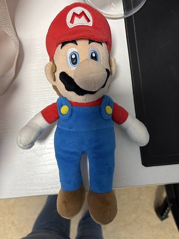 Nintendo Giocattoli: Plüsch Mario Super Mario – Usato da Pfungen venduto da FloretaK 2