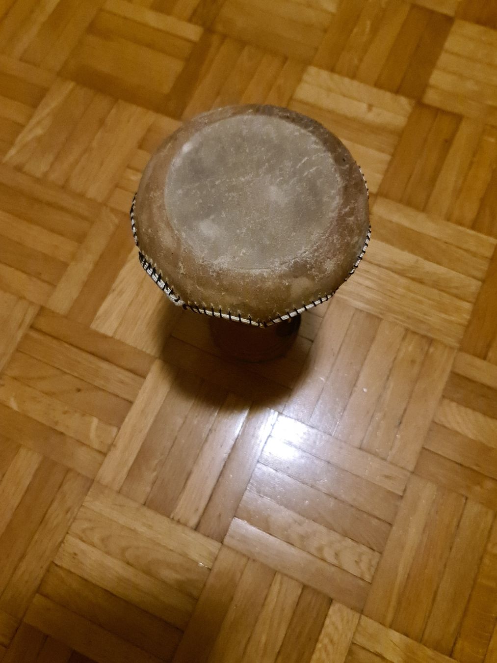 Musikinstrumente: Kleine handgemachte Holztrommel Djembe – Gebraucht aus Thun von erh_fs86 2