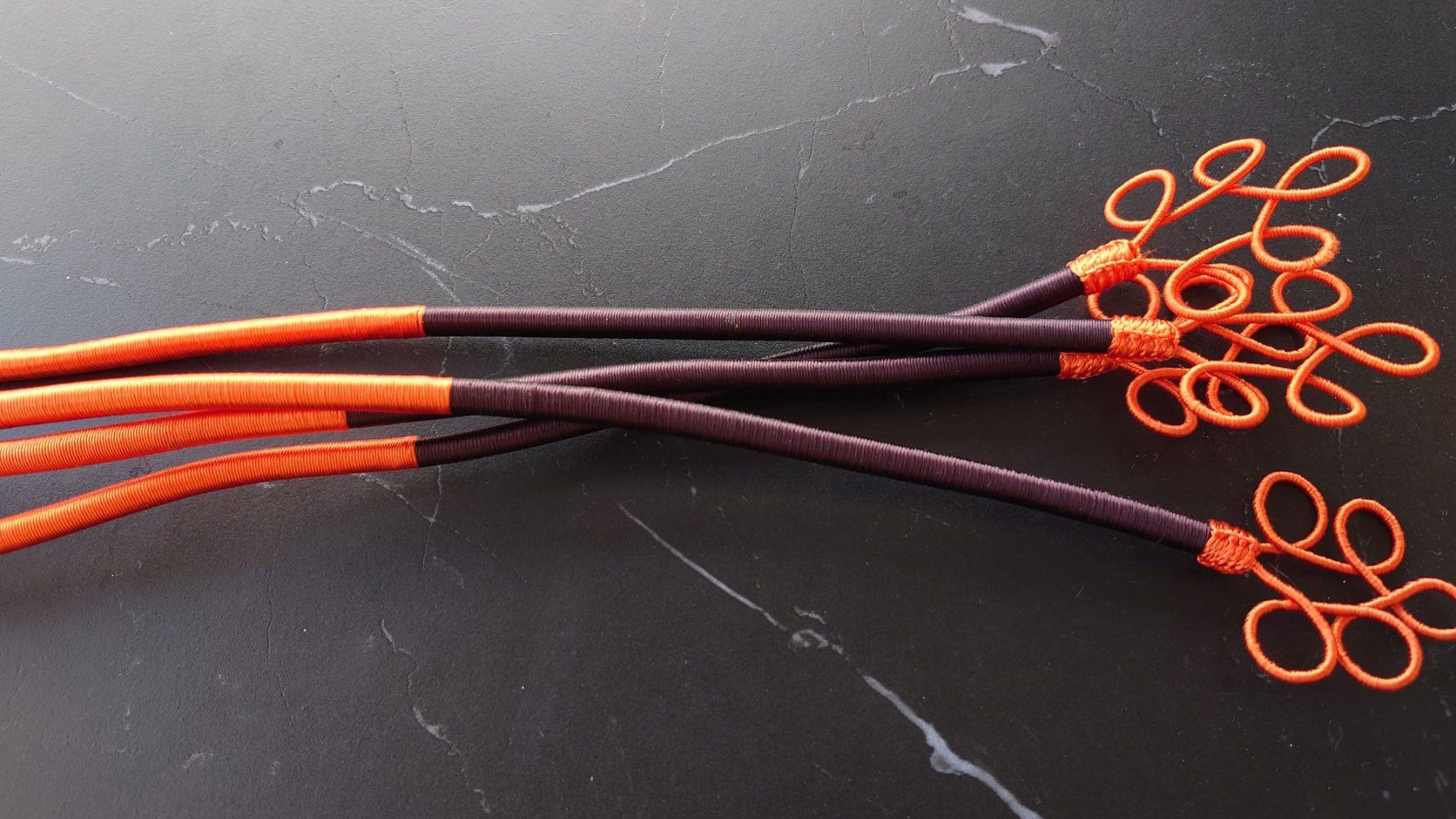Tutte le decorazioni: 4 Originelle ServiettenHalter Orange-Braun – Usato da Neuhausen venduto da MonoCeros 3