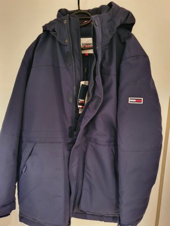 Tommy Hilfiger Jacke, Grösse M, ganz neue Jacke