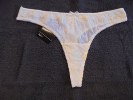 Neuer String Tanga mit Spitze, Grösse M