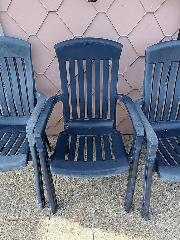 Set di tavolo e panche: Table et chaises de jardin – Usato da Dompierre FR venduto da Oursibear 1