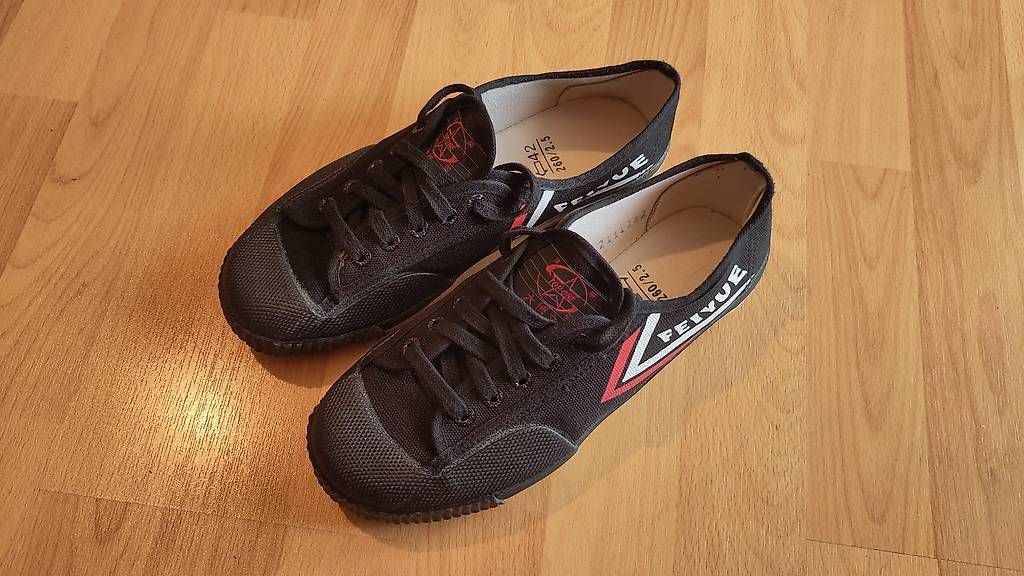 Scarpe da uomo: Feiyue Topone Schuhe (Gr. 42) – Usato da Kriens venduto da Kriens_Second_Hand