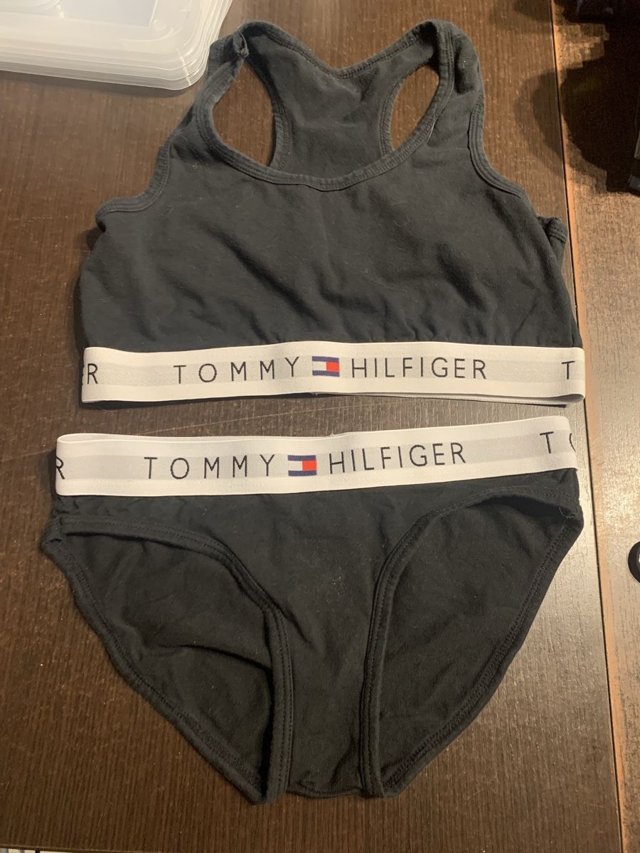 Sonstige Unterwäsche: Brassière et culotte taille M – Gebraucht aus Domdidier von qatar1973