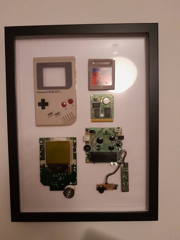 Nintendo Console: GAMEBOY OBJEKT RAHMEN – Usato da Einsiedeln venduto da dwo_96zh