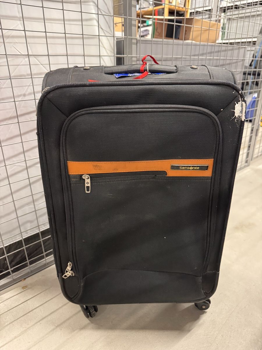 Samsonite Valigie: Samsonite Luggage – Usato da Zürich venduto da jng_gtm9