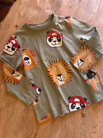 schönes Langarmshirt Gr. 104, Neu