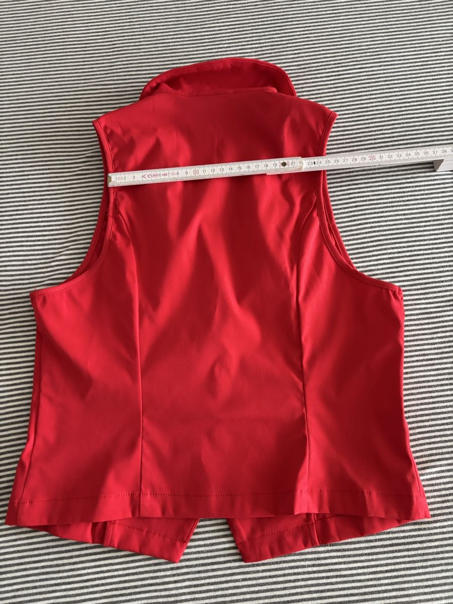 Gilet & Giacche senza maniche: Rote Weste, Grösse S, Neu ! – Nuovo (secondo la descrizione) da Salenstein venduto da Silly...0 4