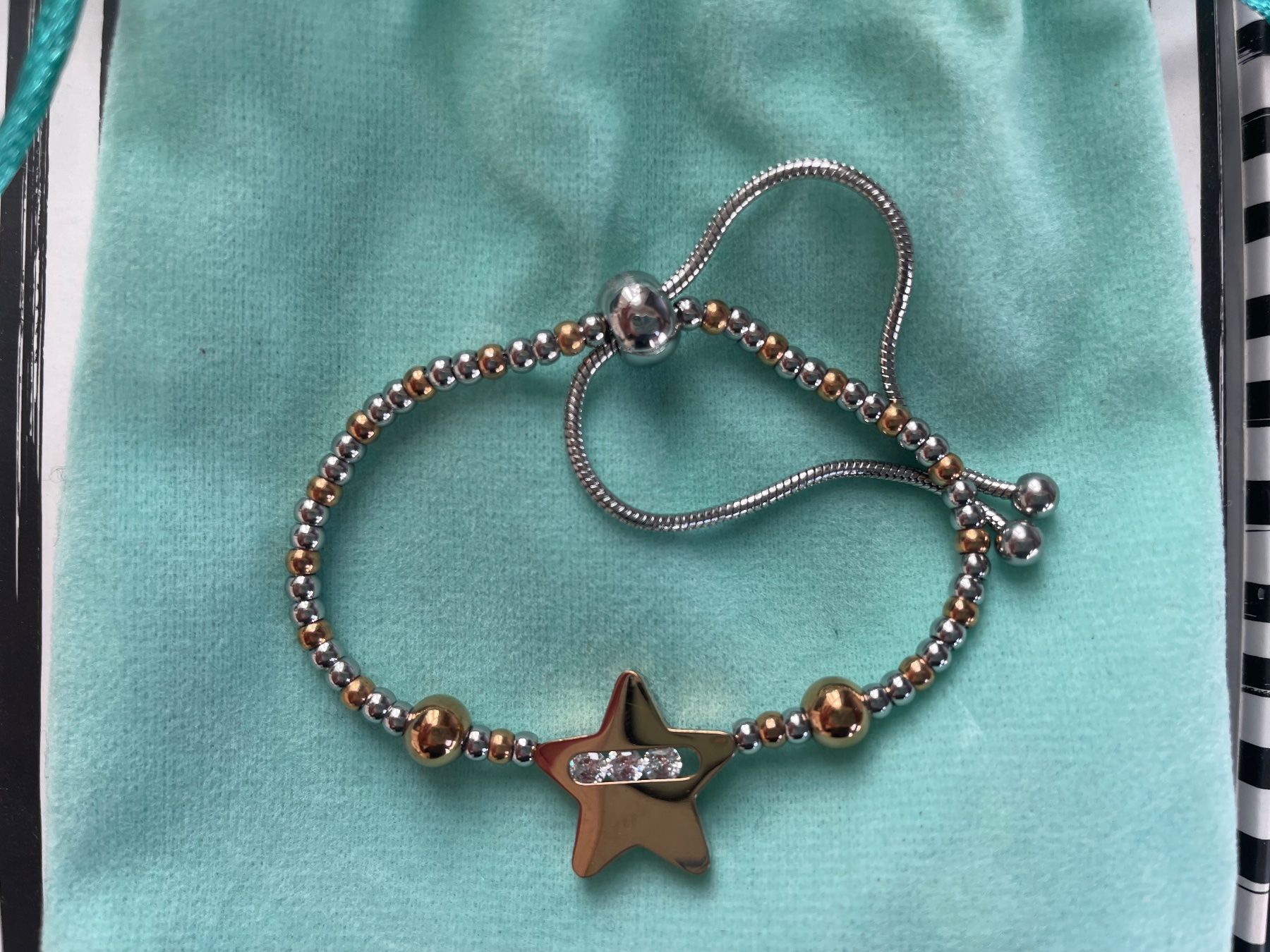 Bracciali & Braccialetti: Kinderarmband Stern mit Glitzersteine – Nuovo e nell'imballaggio originale da Richterswil venduto da Jolipoisson 1