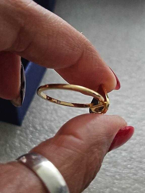 Swarovski Ringe: Swarovski Ring – Neu (gemäss Beschreibung) aus Hochdorf von Berry005 2