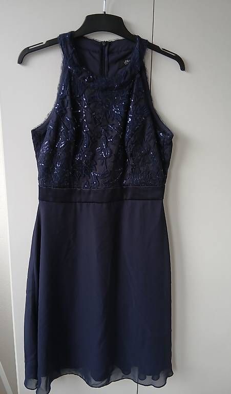 Kleider: Elegantes Kleid – Neu (gemäss Beschreibung) aus Birsfelden von coccobello03 1