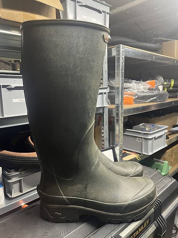 Scarpe da uomo: Gummistiefel Gr.45 (NEU) – Usato da Winterthur venduto da Sjo_van_Roo 1