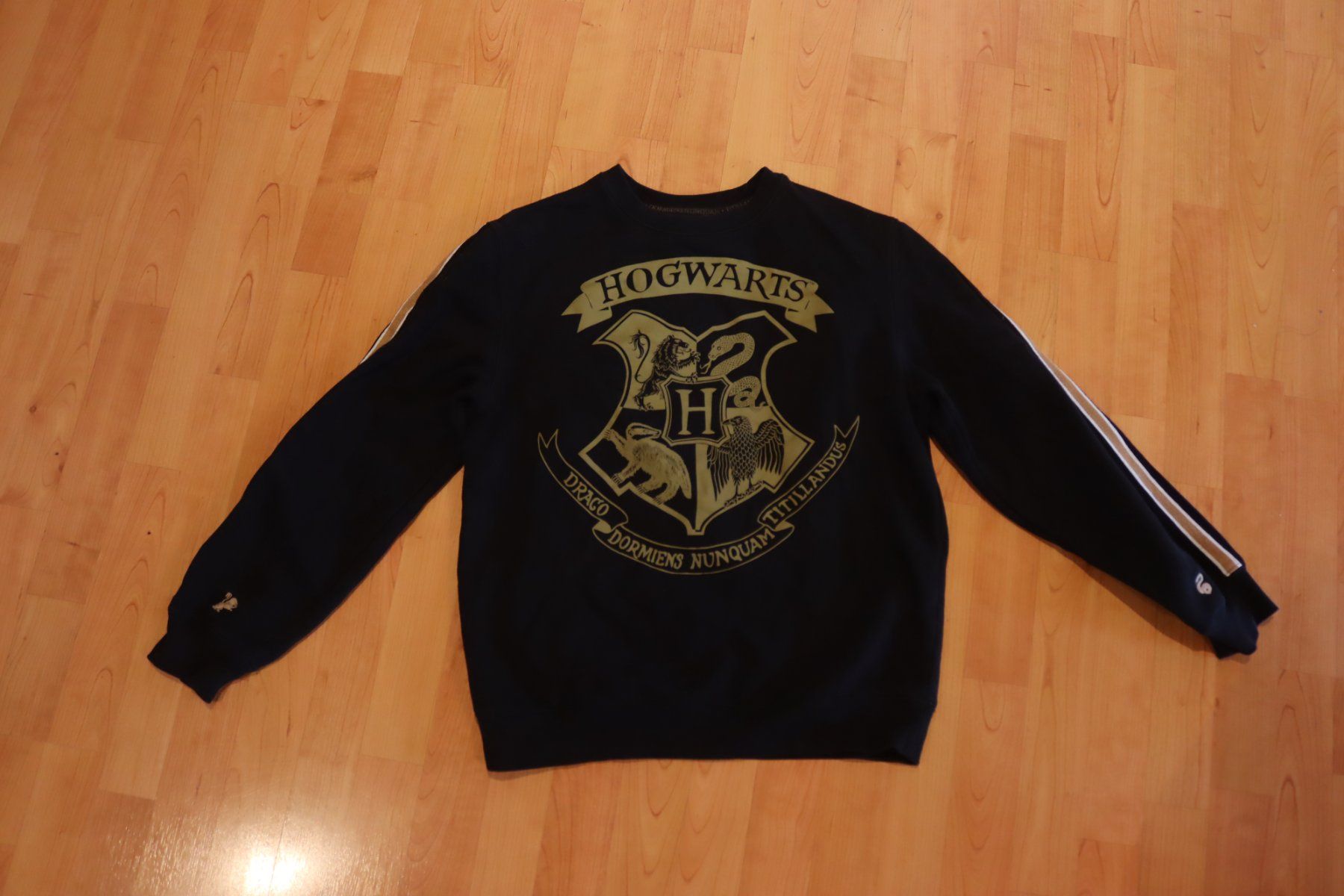 Maglioni & Felpe: schwarzer Harry Potter Herren Pullover Grösse M – Usato da Wenslingen venduto da Strick4Alpaca