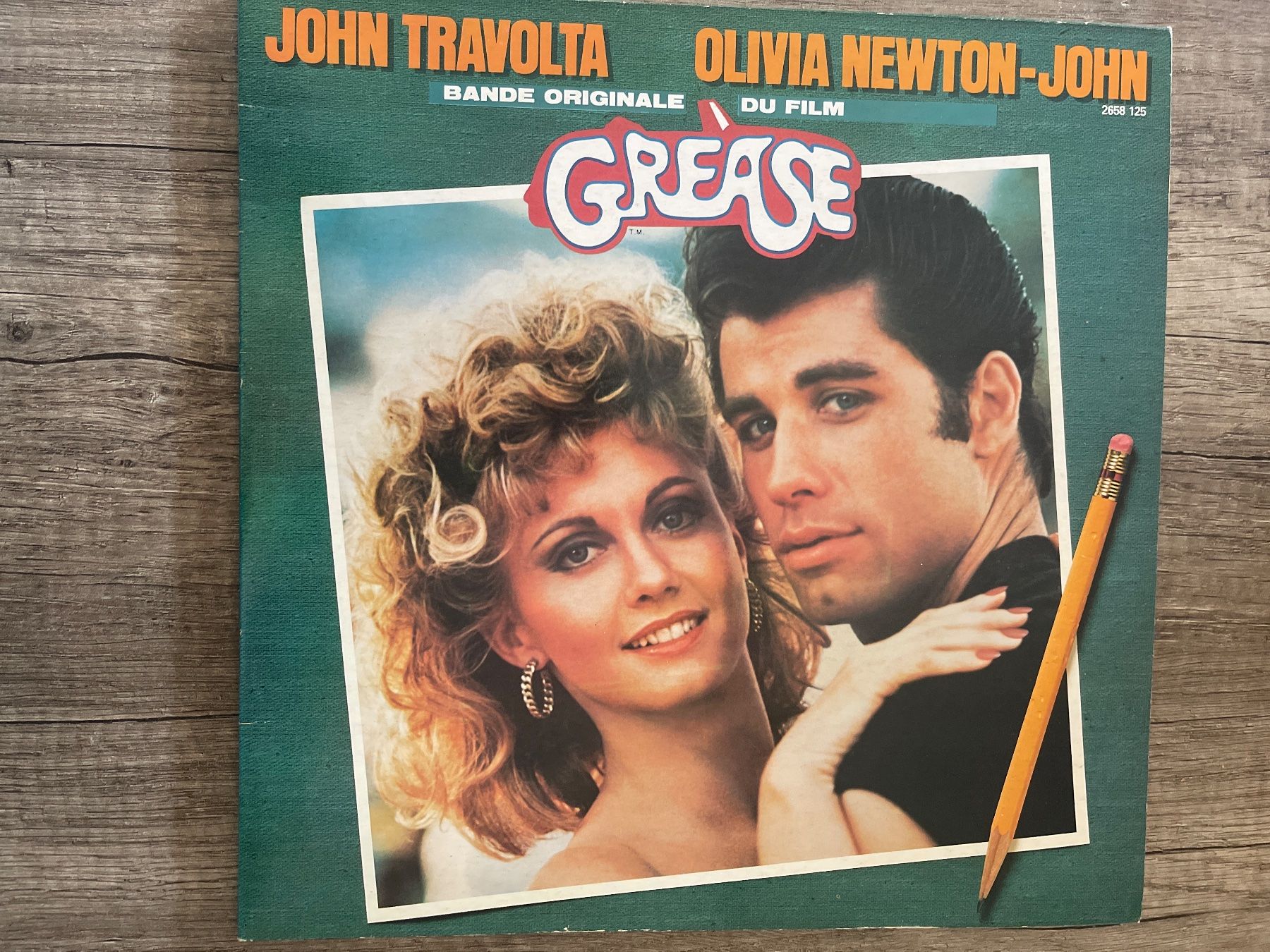 Vinyles: A818/Grease Soundtrack – D'occasion à Frutigen par Philippe_jsp