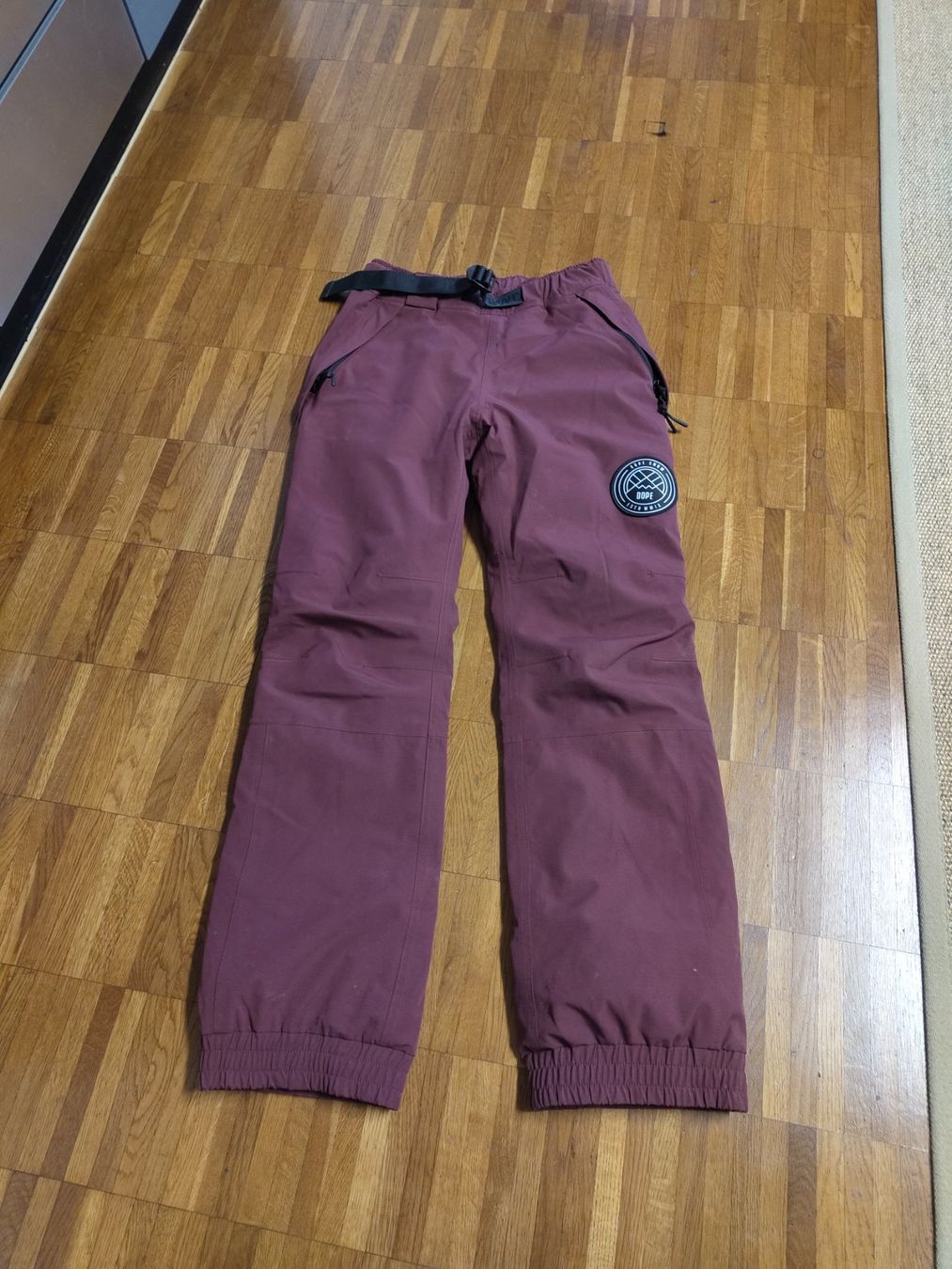 Dope Hosen: Dope Skihose – Gebraucht aus Emmenbrücke von jok_vl8y