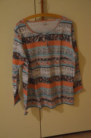 TAILLE 44-46 - SWEATSHIRT NEU - BAUMWOLLE