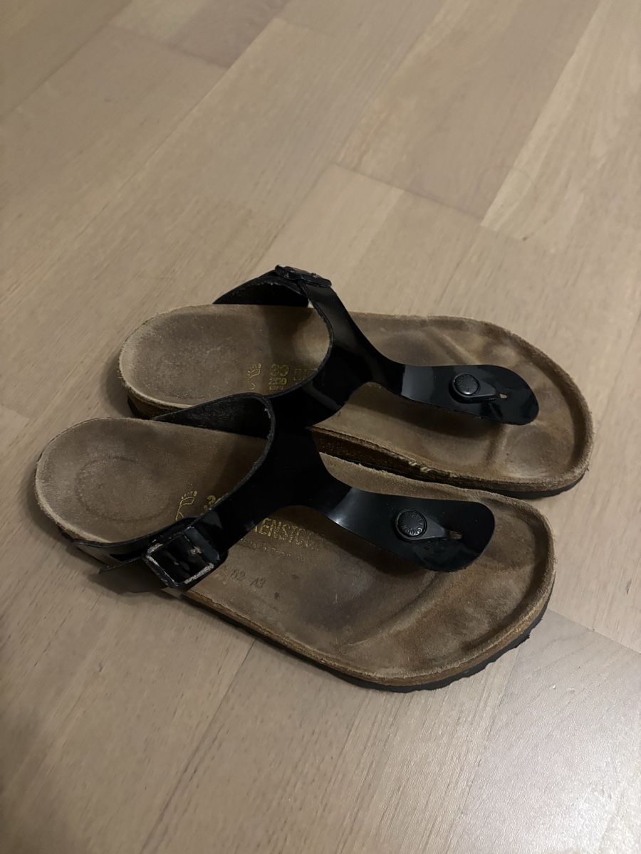 Birkenstock Scarpe da donna: Birkenstock Sandalen Grösse 39 – Usato da Einsiedeln venduto da sab_g2v5