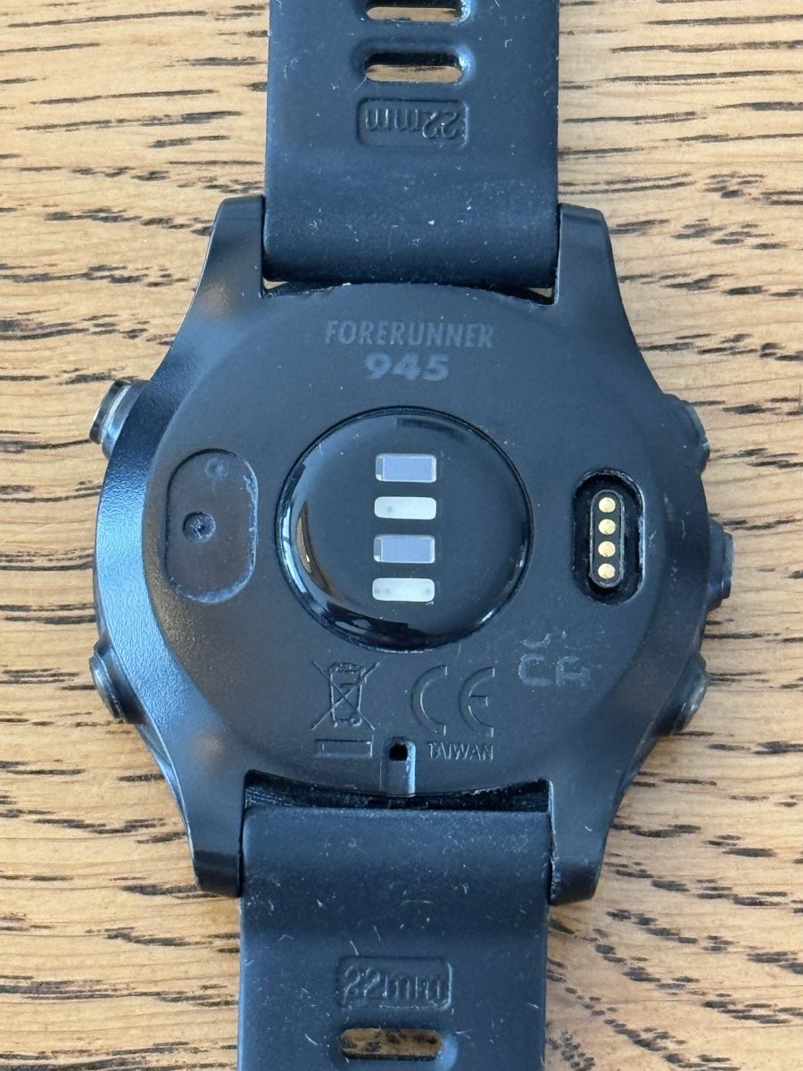 Garmin Smartwatch: Garmin Forerunner 945 GPS MIP Watch - Excellent Condition – Usato da Zürich venduto da kevchef1805 2
