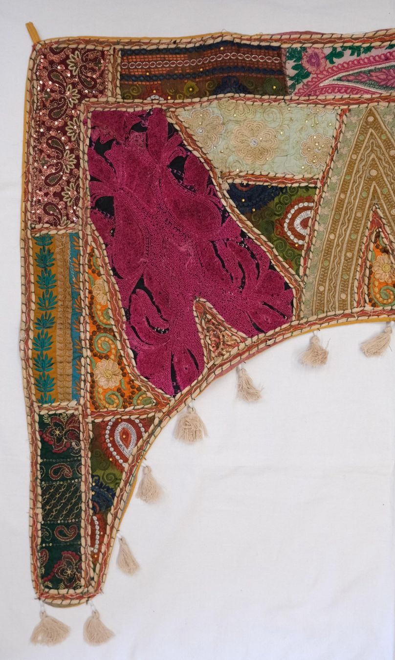 Tutte le decorazioni: Indischer Wandbehang Türbogen Dekoration Patchwork – Nuovo (secondo la descrizione) da Zürich venduto da Masala-Oase 1