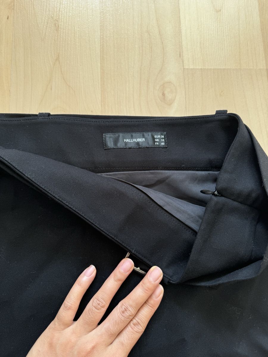 Hallhuber Röcke: Black Hallhuber Skirt with belt – Neu (gemäss Beschreibung) aus Kilchberg ZH von ngt_hnw9 1