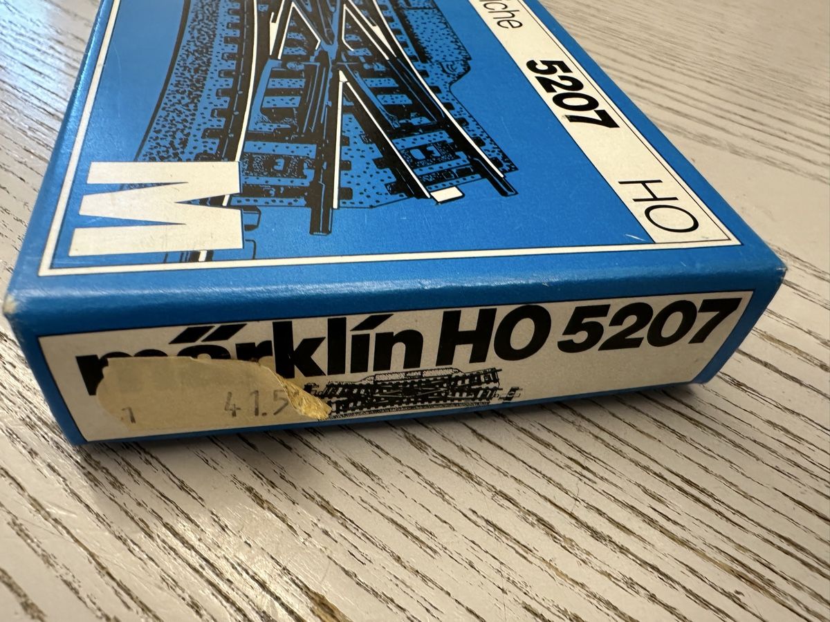 Märklin Modellini di ferrovie: Märklin 5207 Doppelkreuzungsweiche – Usato da Lupsingen venduto da New-Haven 1
