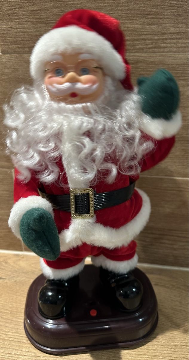 Tutte le decorazioni: Klaus singt und tanzt Weihnachtsmann – Usato da Oberentfelden venduto da vilibrand 3