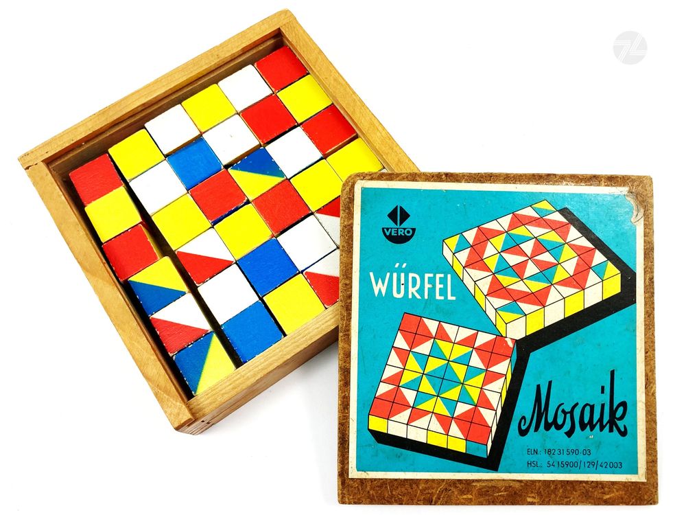 Emoji Holzwürfel Puzzle – 16 Würfel, 80 Karten, 4 Sätze – Lustiges Lernspiel Für Kinder Ab 3 Jahren, Montessori Spielzeug Für 1-4 Spieler