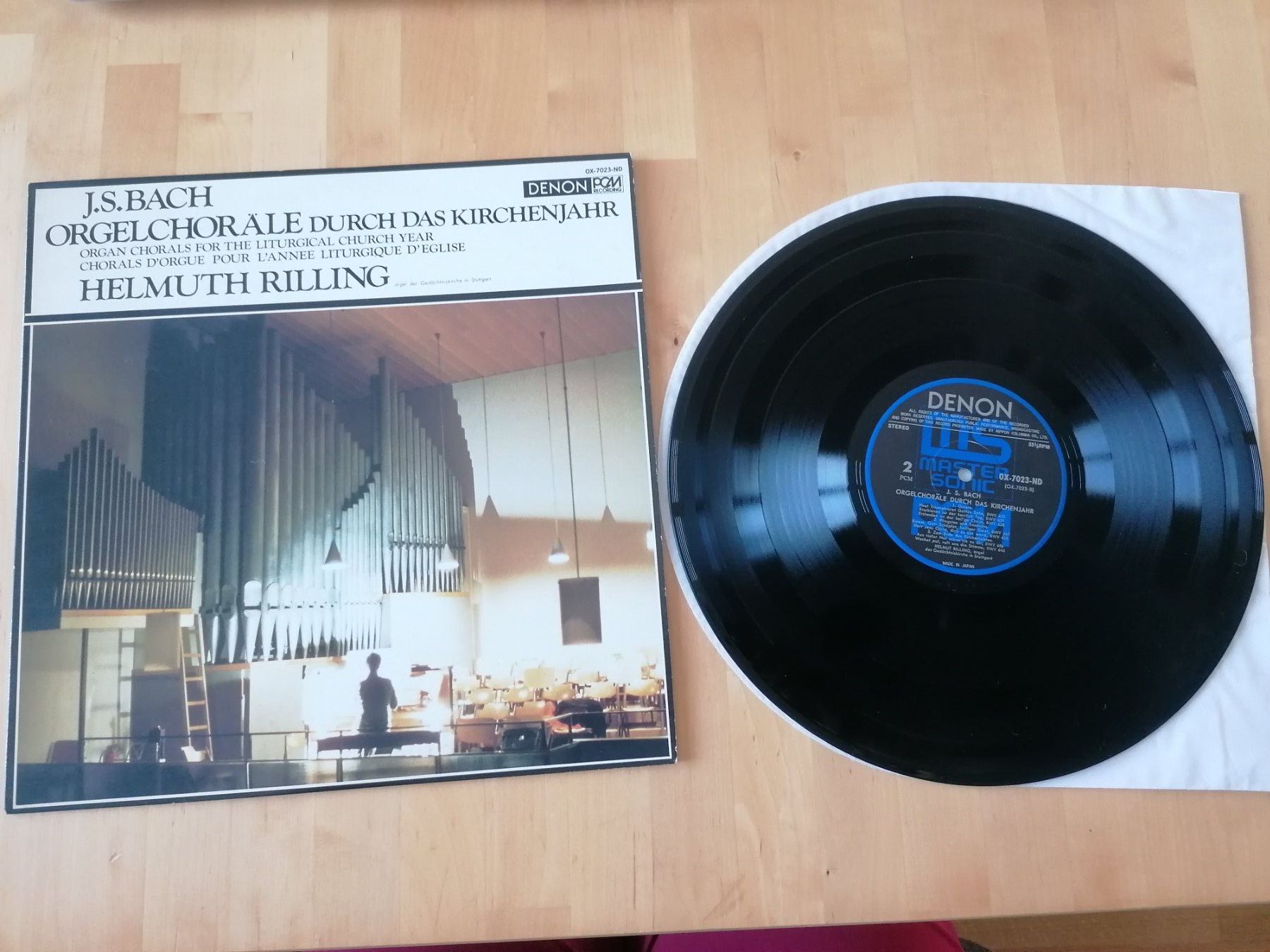 Dischi in vinile: Helmuth Rilling, J.S. Bach– Orgelchoräle durch das Kirchenj. – Usato da Emmenbrücke venduto da WintoWin 1