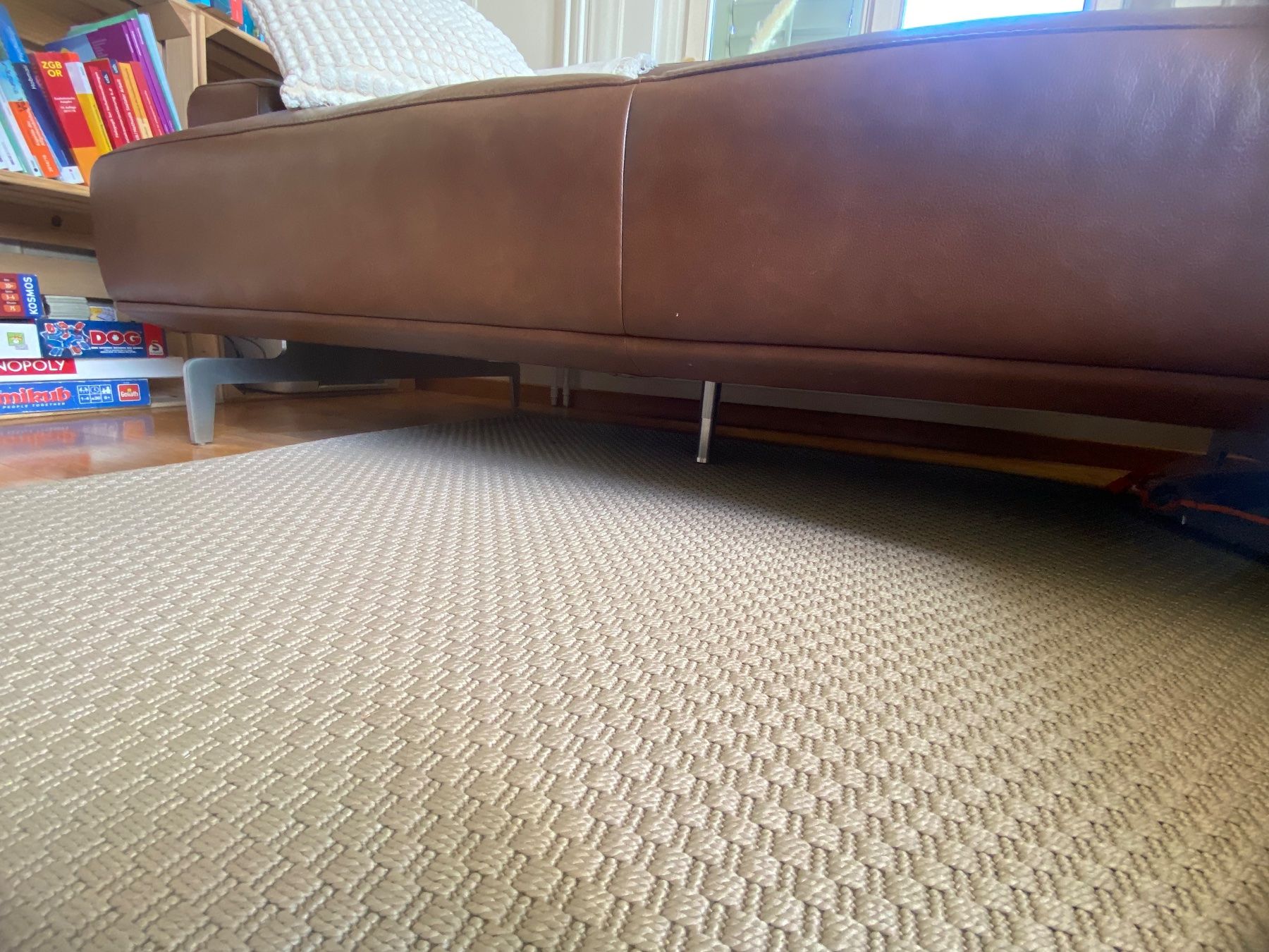 Pfister Divani: Ecksofa Leder braun mit Metallfüssen gebraucht – Usato da Frauenfeld venduto da mar_j9g9 1