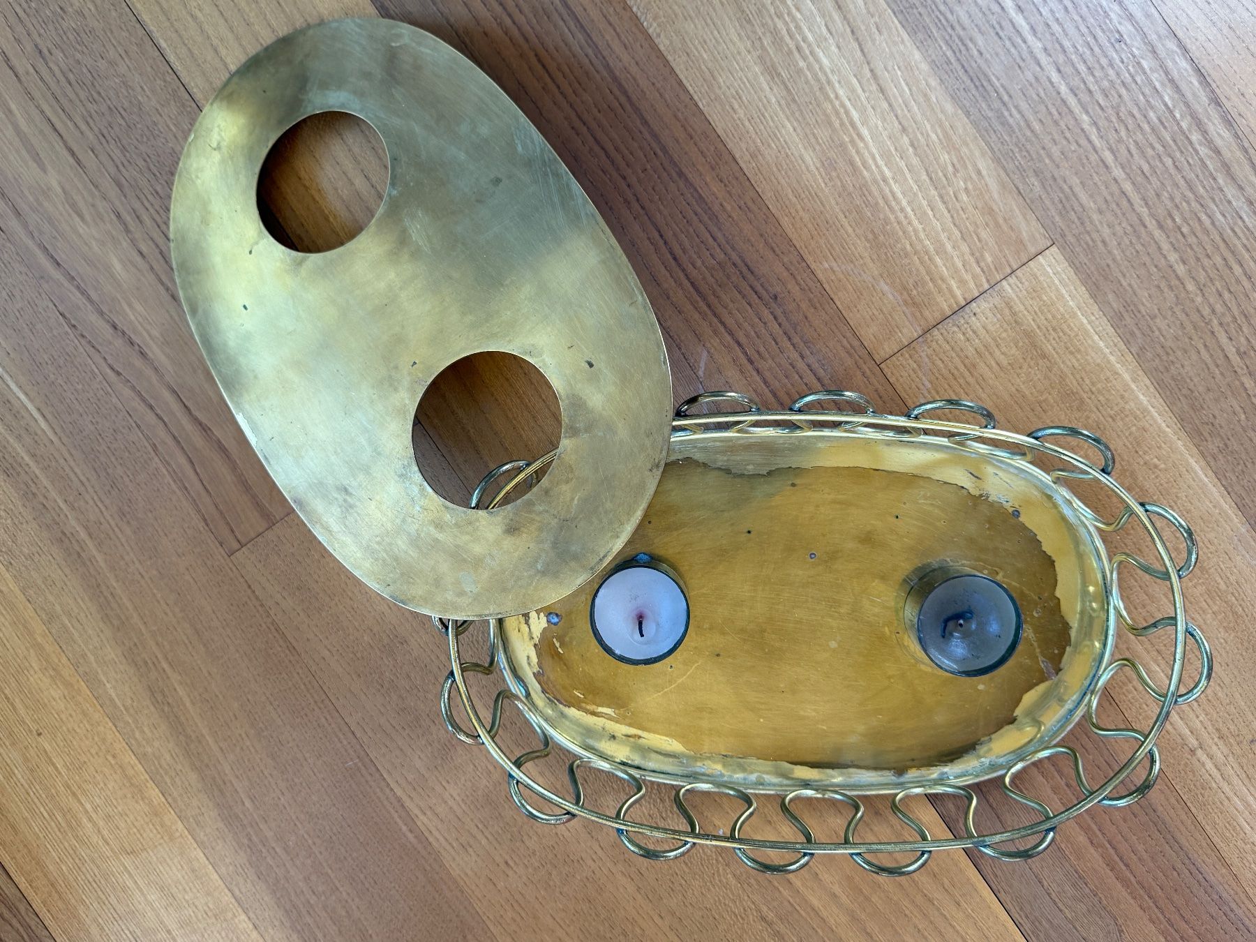 Elettrodomestici da cucina: Plattenwärmer vintage mit Kerzen Messingfarben – Usato da Wittwil venduto da Schnaeppli64 2