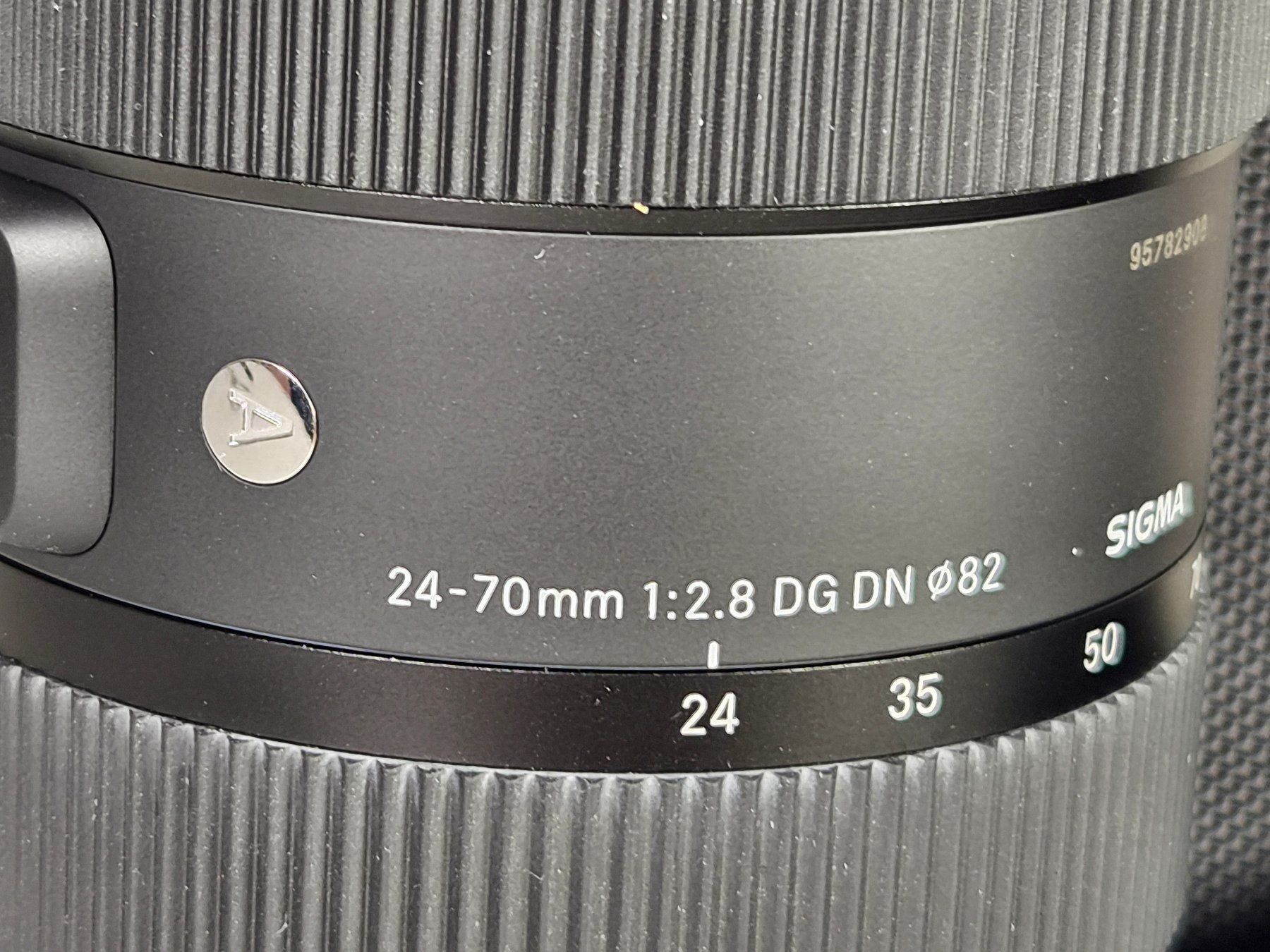 Sigma Objectifs: Sigma 24-70mm 2,8 DG DN / Sony E-Mount – D'occasion à Wikon par digital4you 4