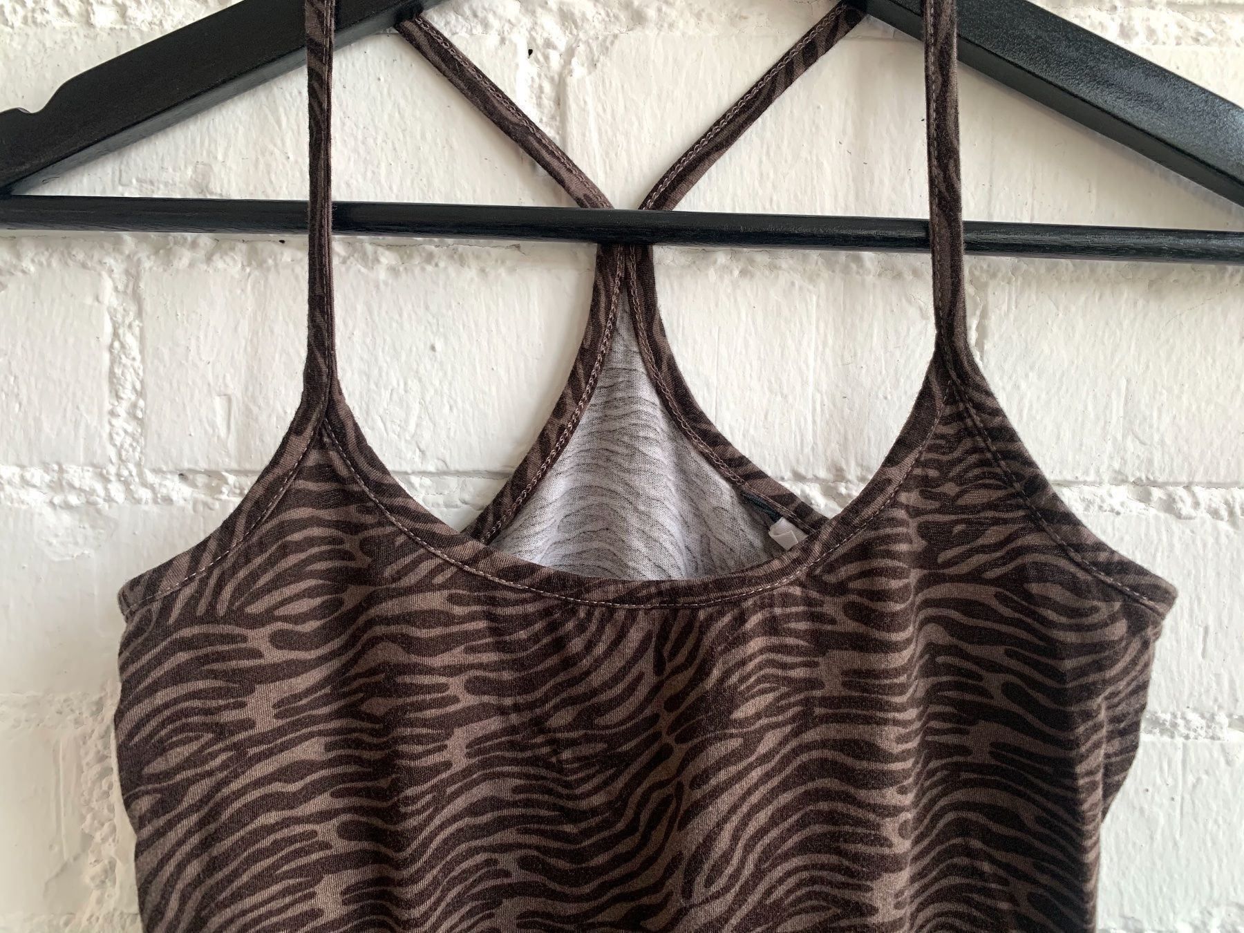 H&M Top: Braunes Top mit Muster von H&M – Usato da Bern venduto da Fraeuleinhonig 1