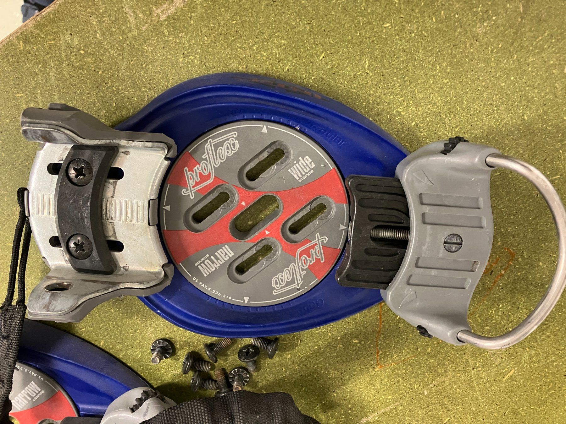 Attacchi: Snowboardbindung Proflex für Hardboots – Usato da Lenk im Simmental venduto da Jrg7410 1