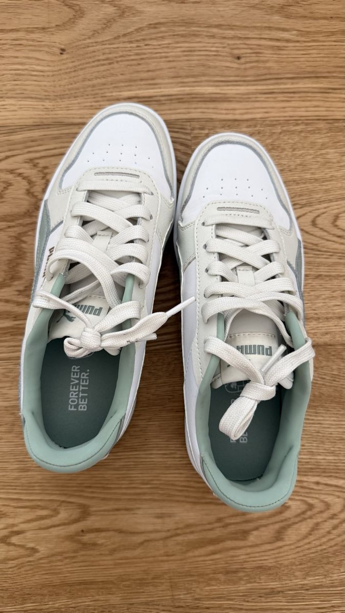Puma Scarpe da donna: Puma mint platform sneakers size 38 – Usato da Boswil venduto da hey.itsme 4