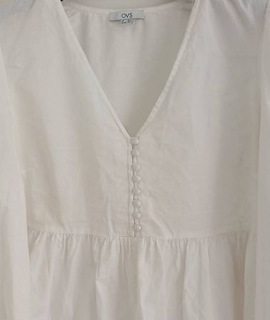 weiße Baumwollbluse OVS  mit kleinen Knöpfen Größe 36