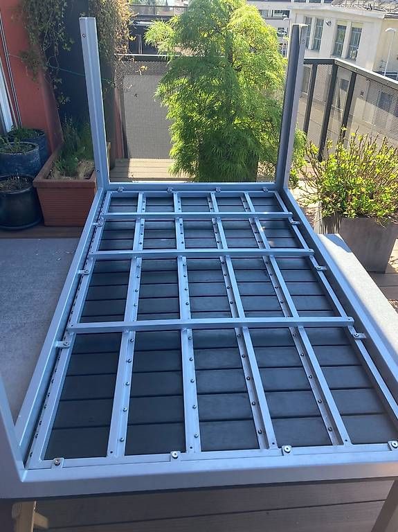 Tables: Gartentisch – D'occasion à Pfäffikon ZH par tin_6jvl 1