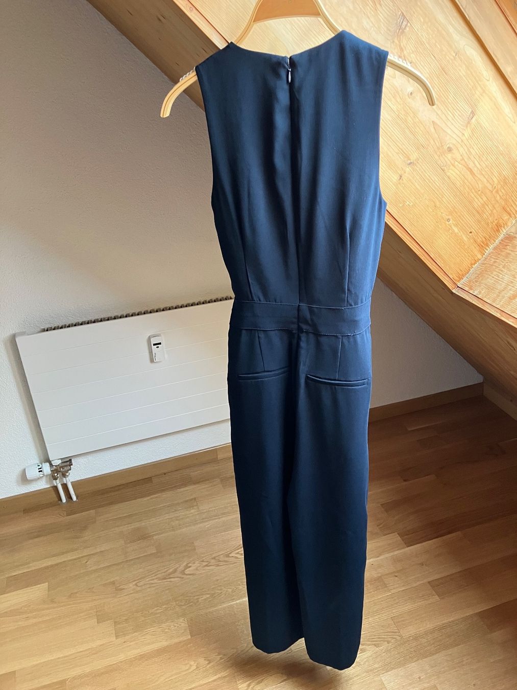 H&M Tute: dunkelblauer Jumpsuit XS – Usato da St. Gallen venduto da andreav. 1