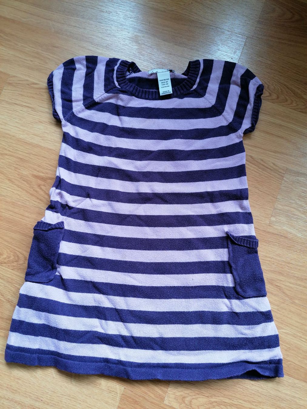 Camicette, T-shirt & Top: Long-Strickshirt Gr. 98 / 104 mit Flecken – Usato da Büttikon AG venduto da Amineah 3