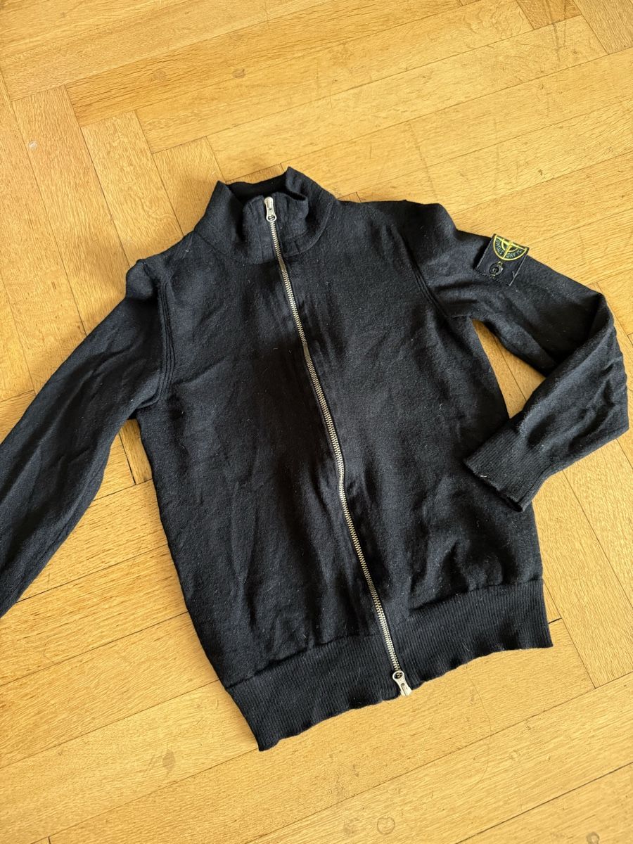 Stone Island Maglioni & Felpe: Stone Island Knit Zip Sweater black size M – Usato da Zürich venduto da zoh_26cj