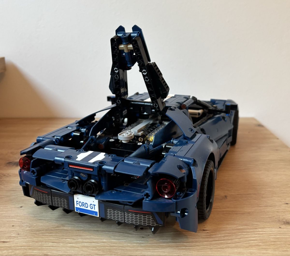 Technics Jeux de construction: LEGO Technic Ford GT 42154 – D'occasion à Bremgarten AG par fabhub 6