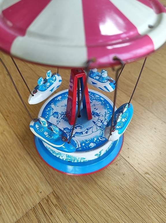 Tutte le decorazioni: Nostalgie Blech-Karussell "JW Made in Germany" – Difettoso da Binningen venduto da x-lemming 4