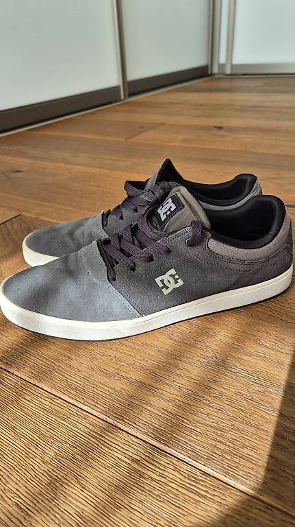 DC shoes Chaussures hommes: DC Herrenschuhe kaum getragen – D'occasion à Busswil TG par one123