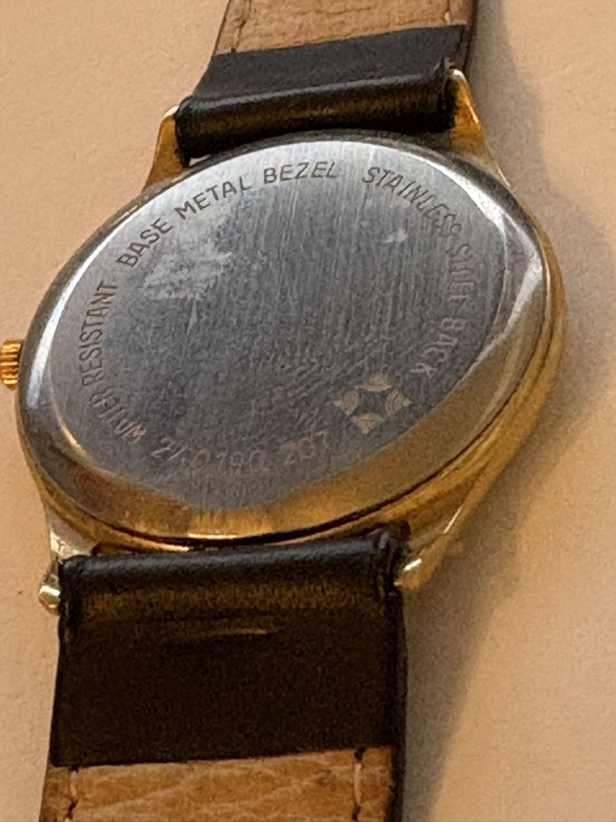Zenith Uhren: Zenith Quartz unisex  – Gebraucht aus Murten von Tzaugg 3