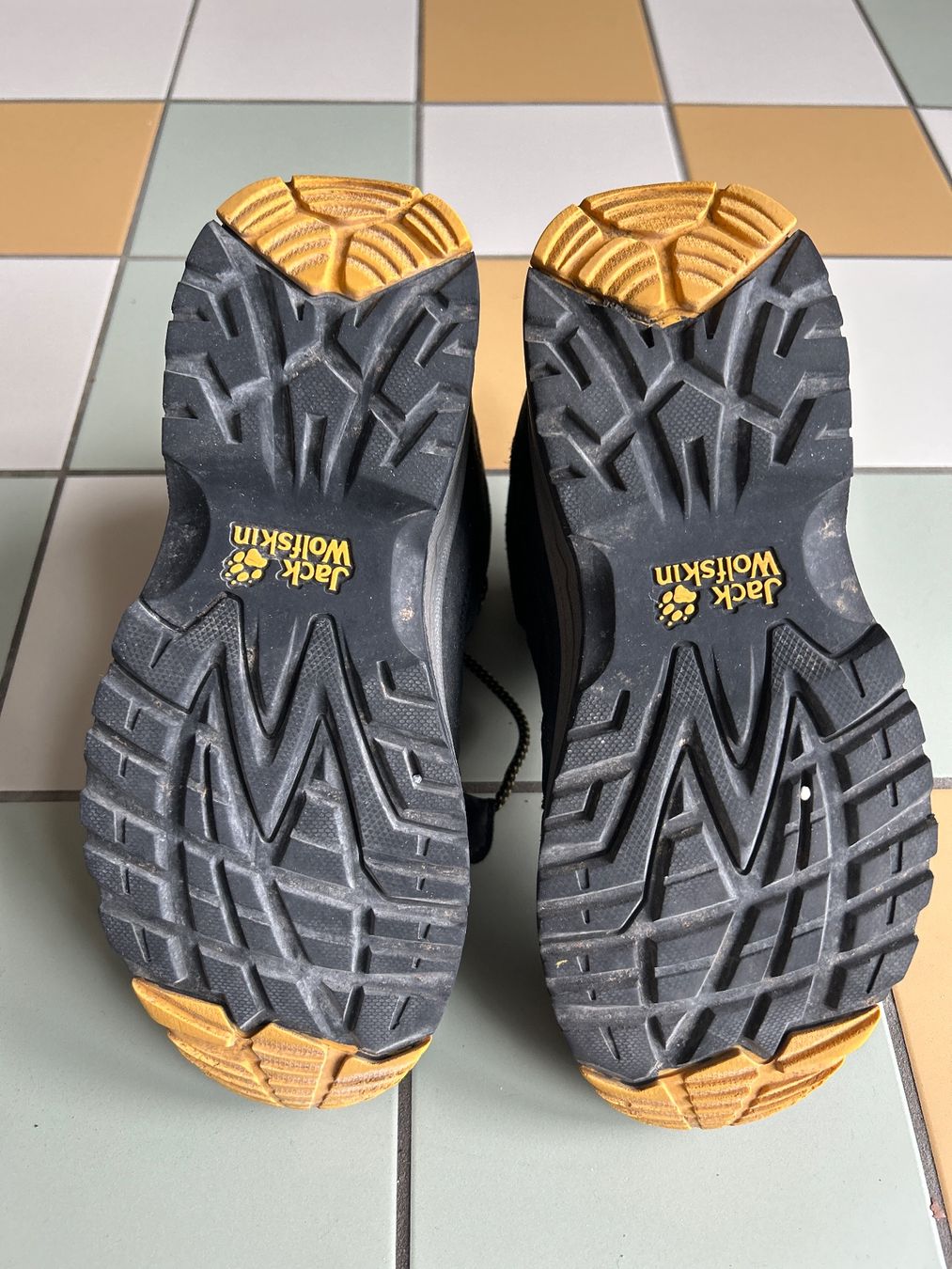 Jack Wolfskin Schuhe für Jungen: Jack Wolfskin-Wanderschuhe Gr. 36 – Gebraucht aus Zürich von Diekosaken 3